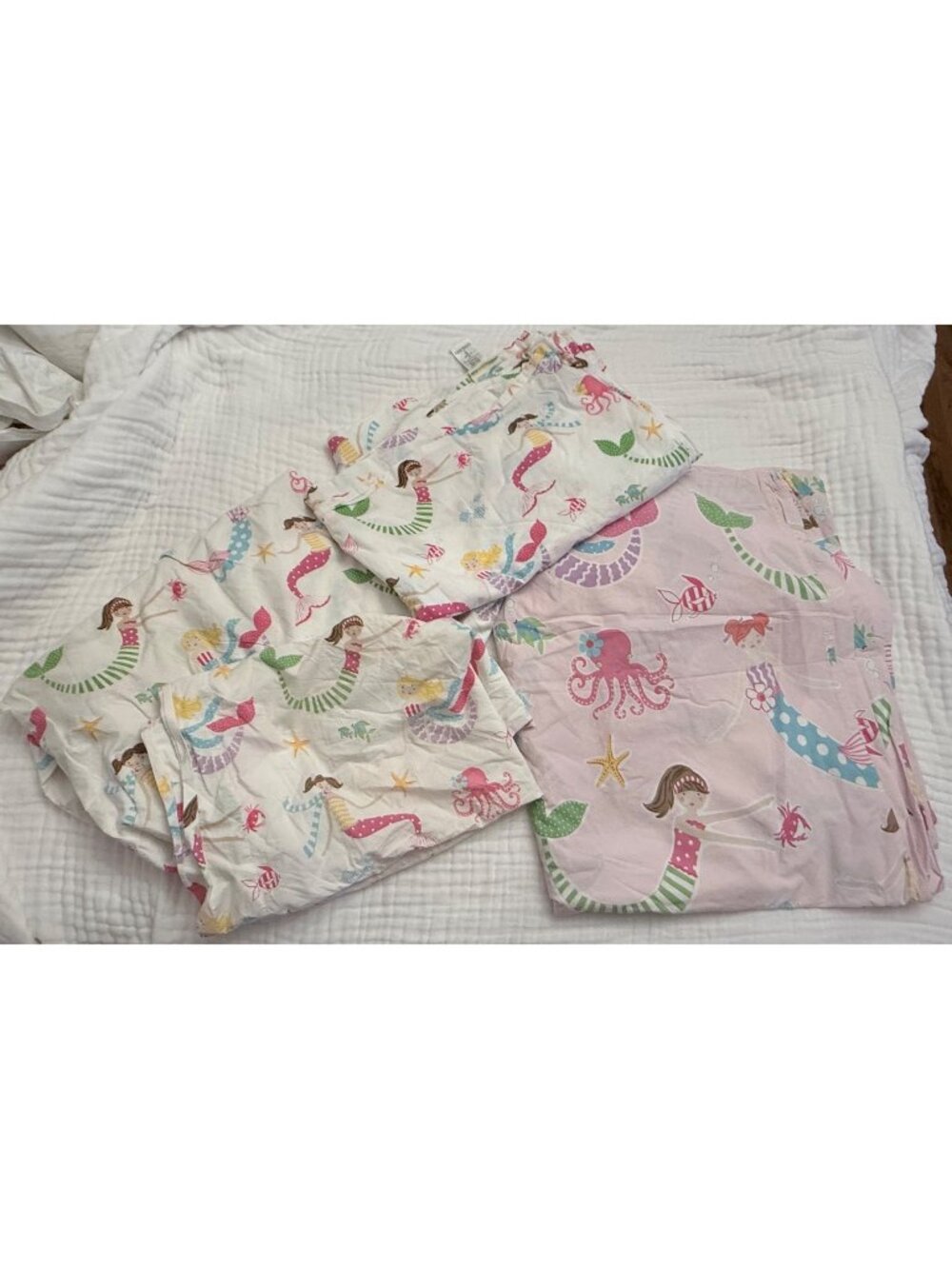 Pottery Barn Kids Bailey Mermaid Twin Size Duvet Cover, 1 Pillowcase, Flat and F